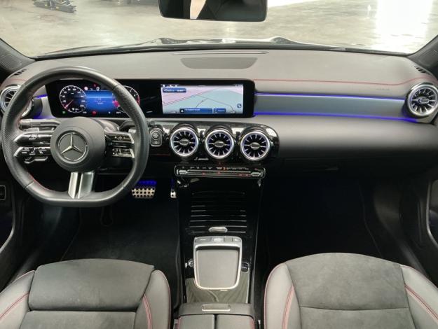 MERCEDES-BENZ CLA 180 Coupé AMG Pack Night Pano  