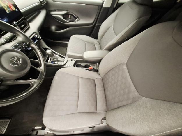 TOYOTA Yaris Hybride 116h Design  