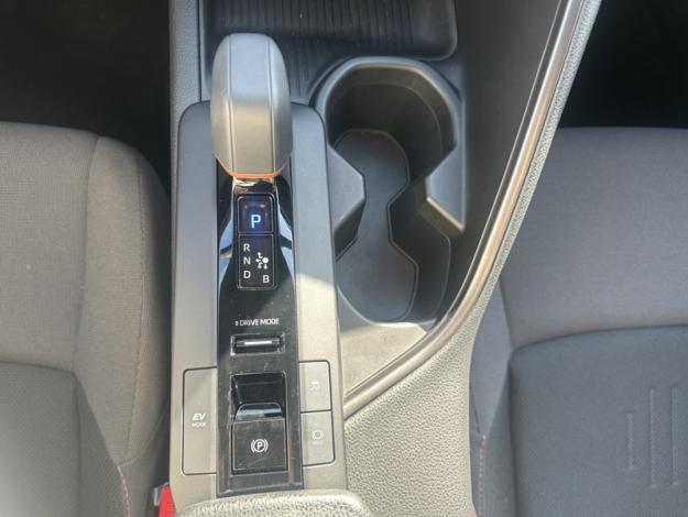 TOYOTA C-HR 140h Design  