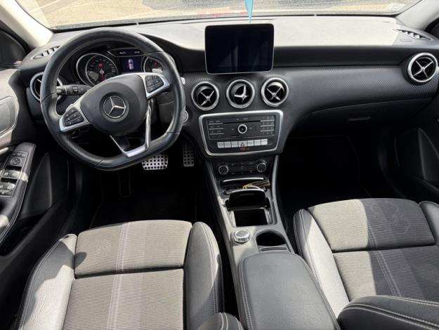 MERCEDES-BENZ Classe A A 180 d Intuition Progressive Line 