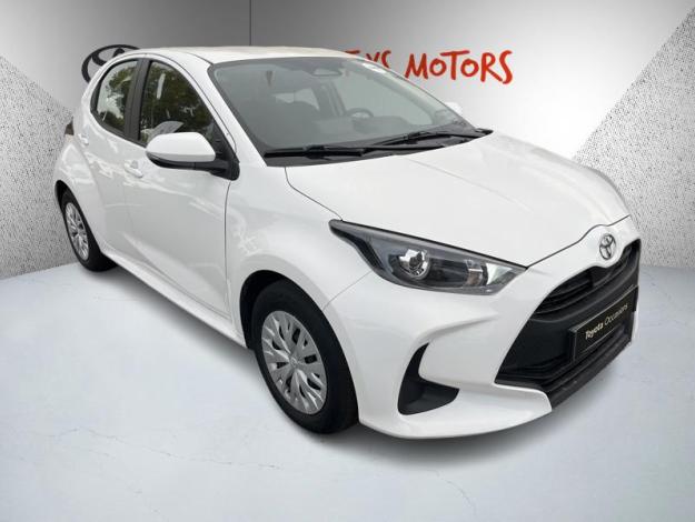 TOYOTA Yaris 116H DYNAMIC  