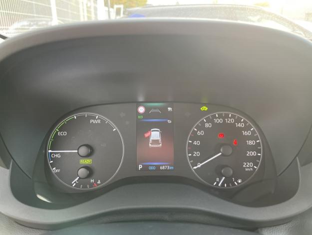 TOYOTA Yaris 116H DYNAMIC  