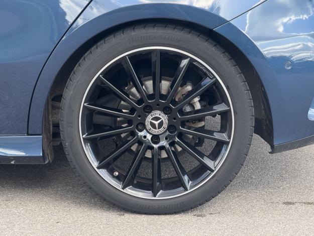 MERCEDES-BENZ Classe A/177 Classe A 180 AMG Line Classe A 180 AMG Line  Classe A/177 Classe A 180 AMG Line