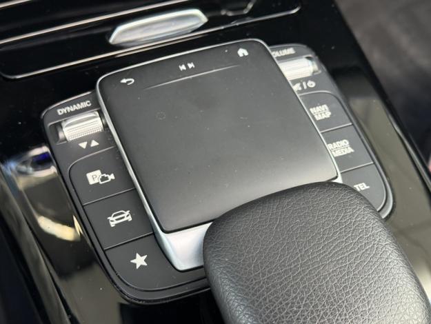 MERCEDES-BENZ Classe A/177 Classe A 180 AMG Line Classe A 180 AMG Line  Classe A/177 Classe A 180 AMG Line