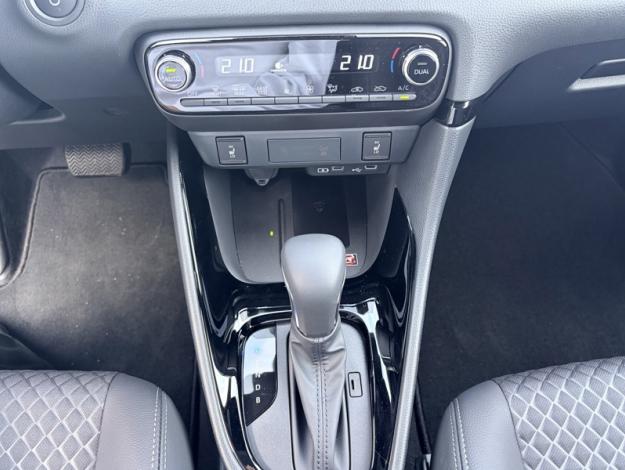 TOYOTA Yaris Hybride 116h Design  