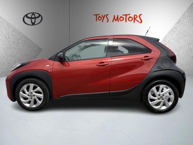 TOYOTA Aygo X 1.0 VVT-I 72 DESIGN   