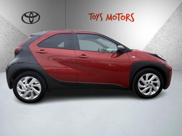TOYOTA Aygo X 1.0 VVT-I 72 DESIGN   