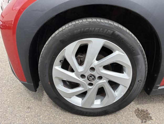 TOYOTA Aygo X 1.0 VVT-I 72 DESIGN   