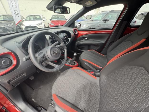 TOYOTA Aygo X 1.0 VVT-I 72 DESIGN   