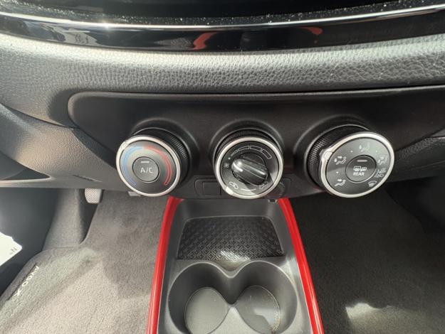 TOYOTA Aygo X 1.0 VVT-I 72 DESIGN   