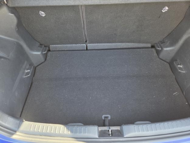 TOYOTA Yaris 116H DYNAMIC  