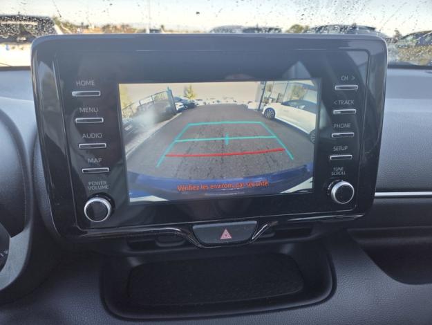 TOYOTA Yaris 116H DYNAMIC  