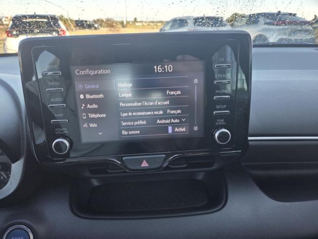 TOYOTA Yaris 116H DYNAMIC  
