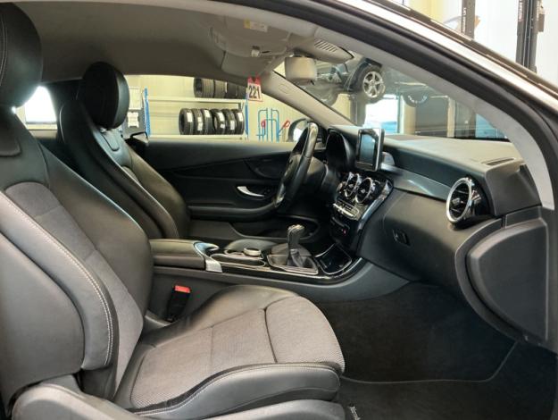 MERCEDES-BENZ C 220 d Coupé  