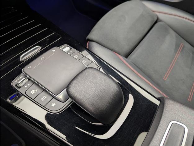 MERCEDES-BENZ CLA Shooting Brake CLA 180 d Shooting Brake AMG Line  