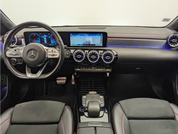 MERCEDES-BENZ CLA Shooting Brake CLA 180 d Shooting Brake AMG Line  