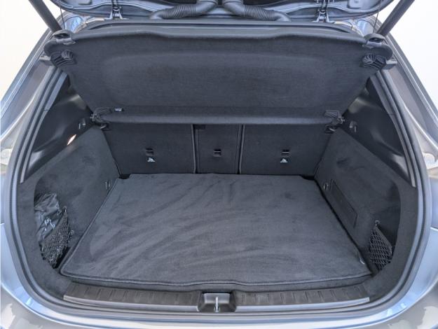 MERCEDES-BENZ GLA 200 d AMG Line  