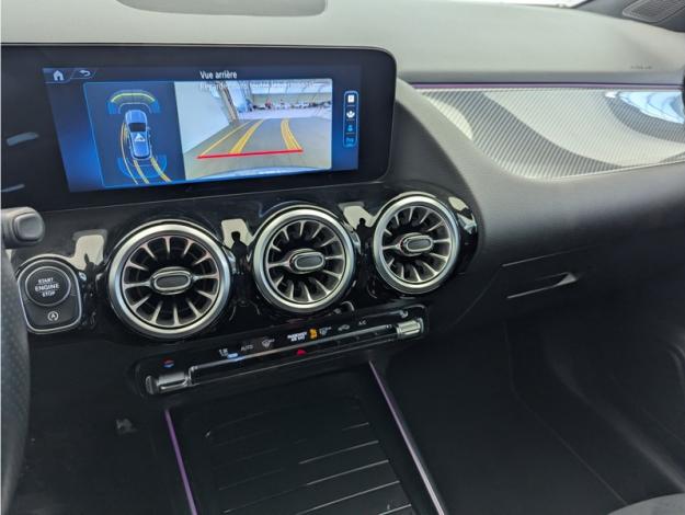 MERCEDES-BENZ GLA 200 d AMG Line  