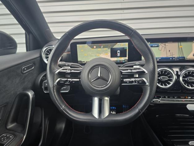 MERCEDES-BENZ Classe A 180 d AMG Line  