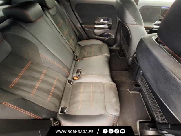 MERCEDES-BENZ GLA 200 d AMG Line  