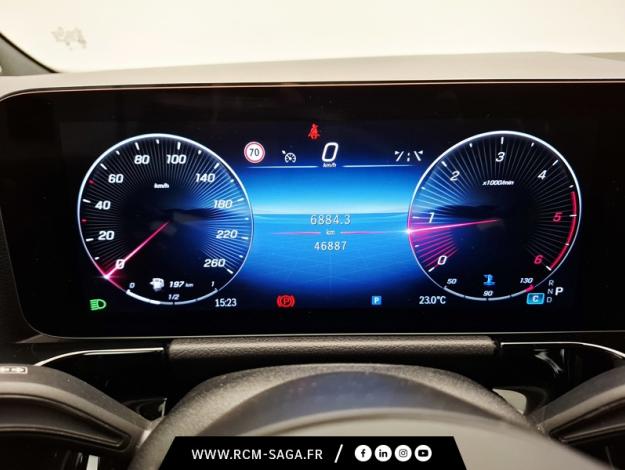 MERCEDES-BENZ GLA 200 d AMG Line  