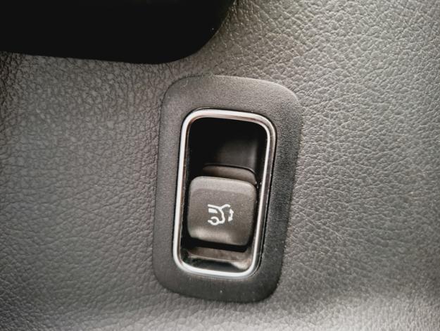 MERCEDES-BENZ GLA 200 d AMG Line  
