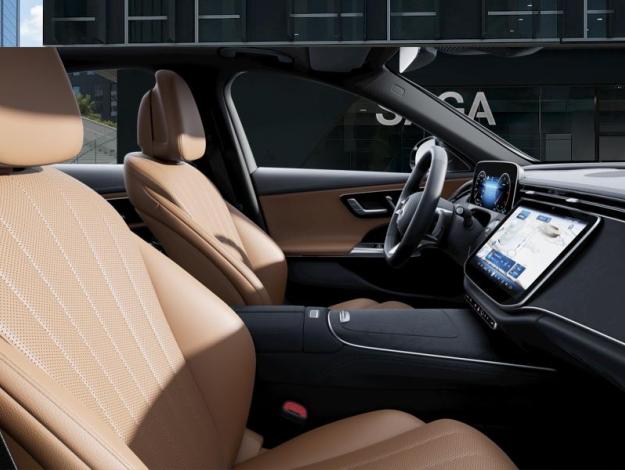 MERCEDES-BENZ Classe E Berline Classe E 220 d AMG Line Berline  Classe E 220 d AMG Line Berline