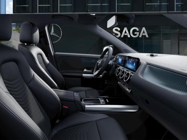 MERCEDES-BENZ GLA 200 d Progressive Line  GLA 200 d Progressive Line