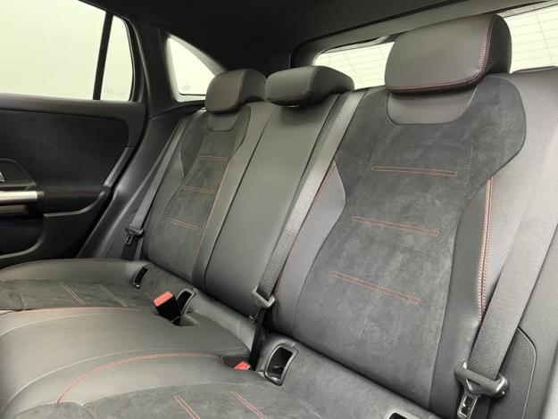 MERCEDES-BENZ GLA 200 d Edition 140  GLA 200 d Edition 140