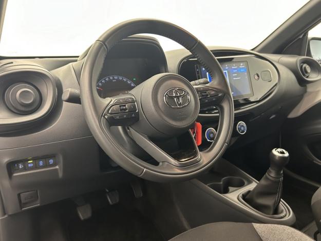 TOYOTA Aygo X Dynamic  1.0 72 ch 
