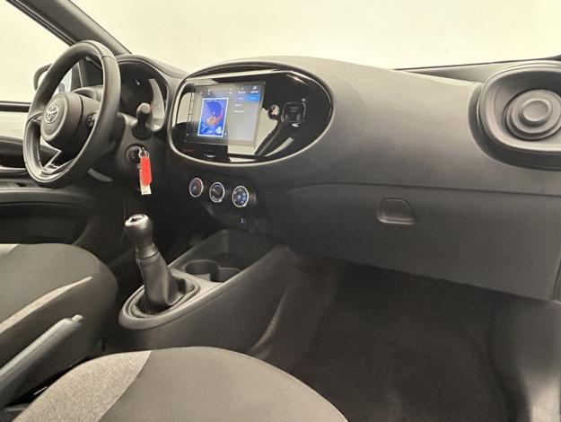 TOYOTA Aygo X Dynamic  1.0 72 ch 