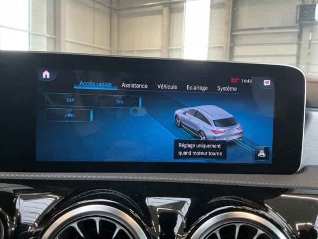 MERCEDES-BENZ CLA 180 Shooting Brake AMG Line  
