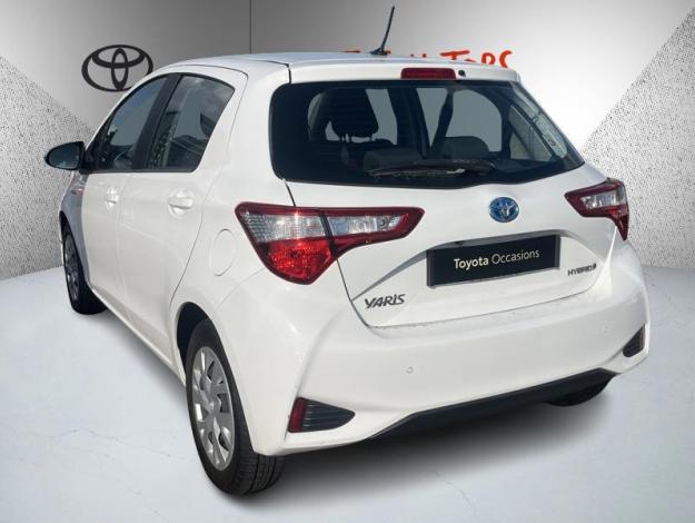 TOYOTA Yaris 100h France Business  