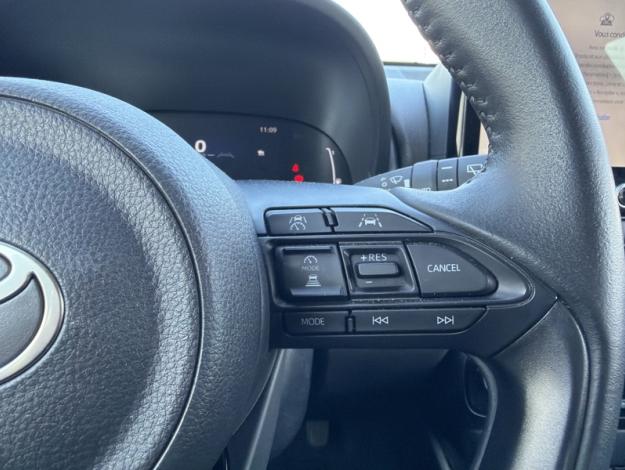 TOYOTA Yaris Hybride 116h Design  