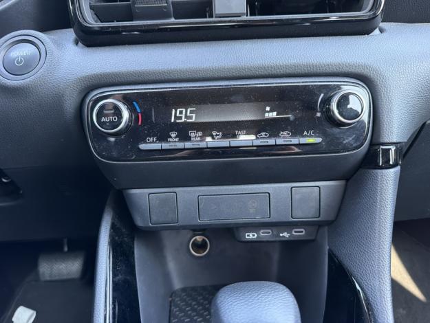 TOYOTA Yaris Hybride 116h Design  