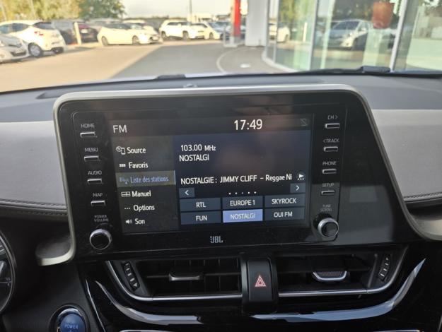 TOYOTA C-HR 122h Distinctive Pack Techno  