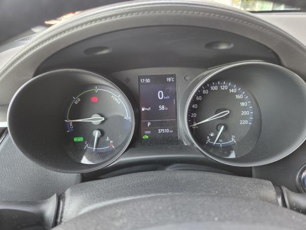 TOYOTA C-HR 122h Distinctive Pack Techno  