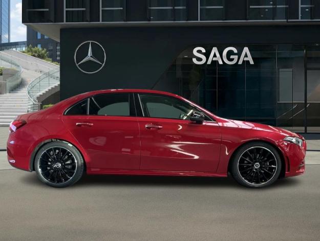 MERCEDES-BENZ A A 180 d