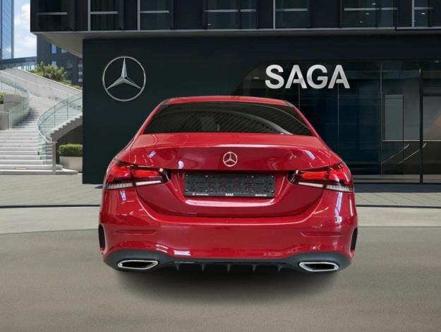 MERCEDES-BENZ A A 180 d