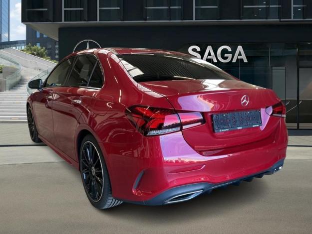 MERCEDES-BENZ A A 180 d