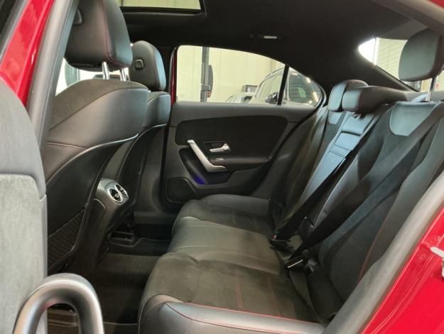 MERCEDES-BENZ A A 180 d