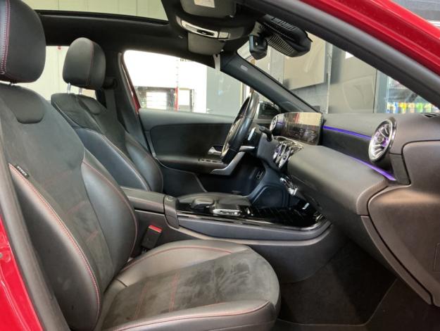 MERCEDES-BENZ A A 180 d