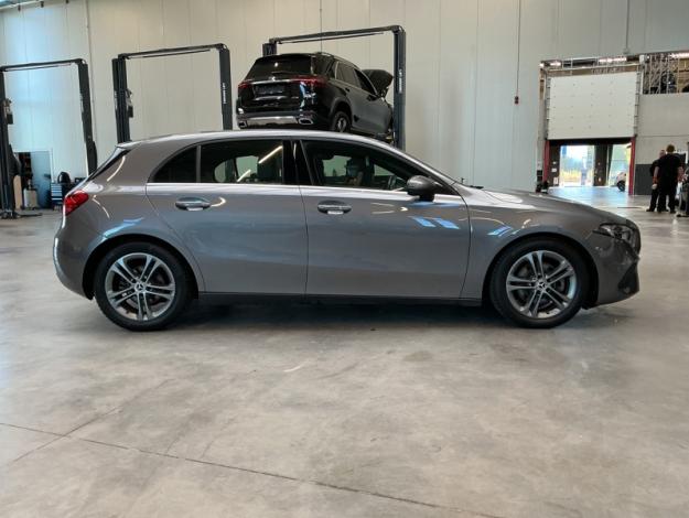 MERCEDES-BENZ A 180 d Facelift Essential Line  