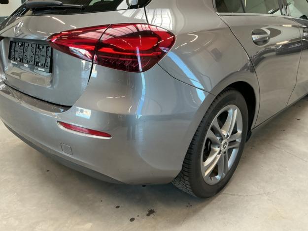 MERCEDES-BENZ A 180 d Facelift Essential Line  