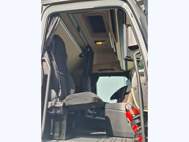 MERCEDES-BENZ Actros 1845 LS 4x2 BigSpace 2.50M  