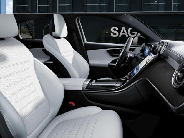 MERCEDES-BENZ GLC Coupé GLC 220 d 4MATIC Coupé AMG Line  GLC 220 d 4MATIC Coupé AMG Line
