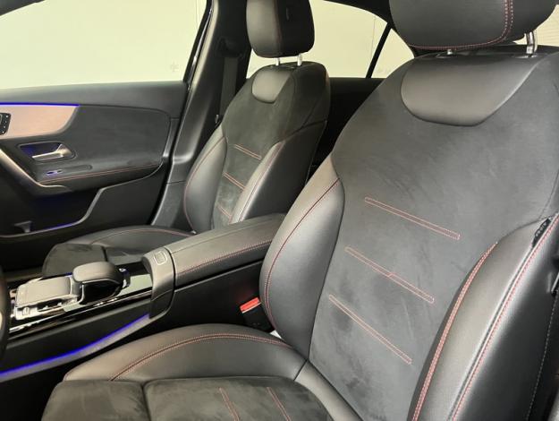 MERCEDES-BENZ Classe A 180 Berline AMG Line  
