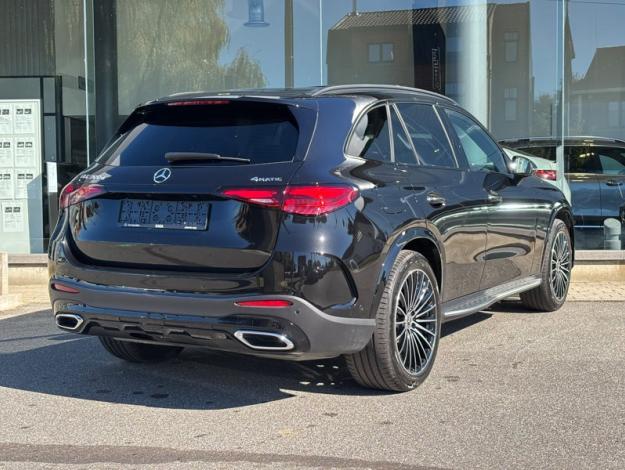 MERCEDES-BENZ GLC 300 d 4M AMG Pack Night Pano Attelage Burmester  