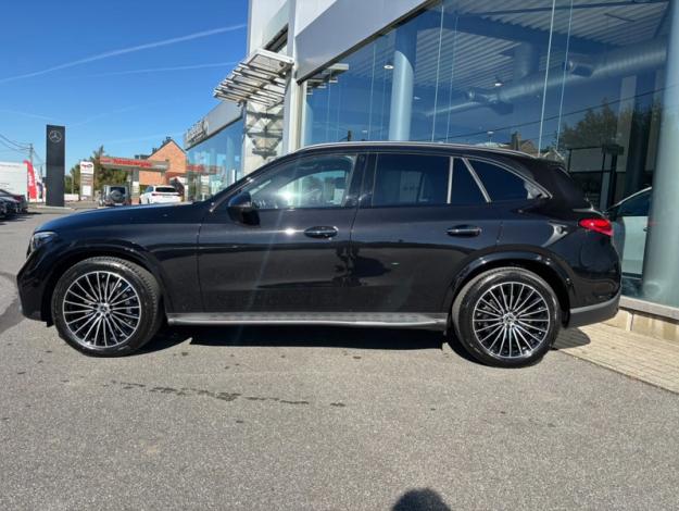 MERCEDES-BENZ GLC 300 d 4M AMG Pack Night Pano Attelage Burmester  