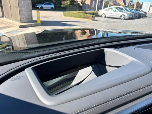MERCEDES-BENZ GLC 300 d 4M AMG Pack Night Pano Attelage Burmester  